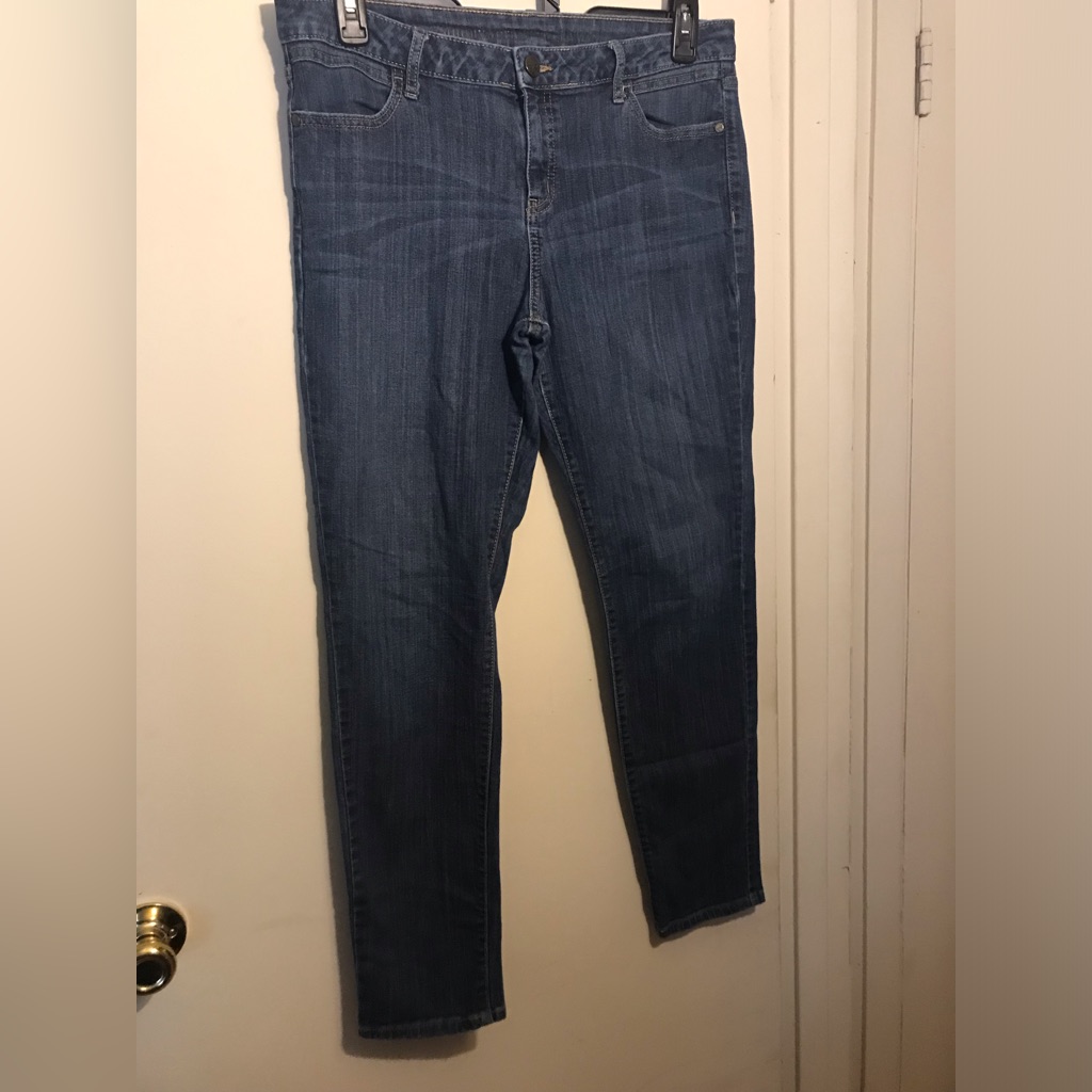 Simply Vera Vera Wang Classic Dark Blue Jeans Size 12